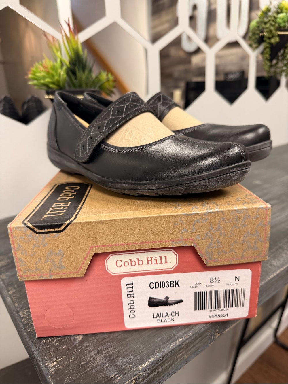 Cobb Hill Laila Black Leather Mary Jane Shoes 8.5N Comfort Flats Rockport